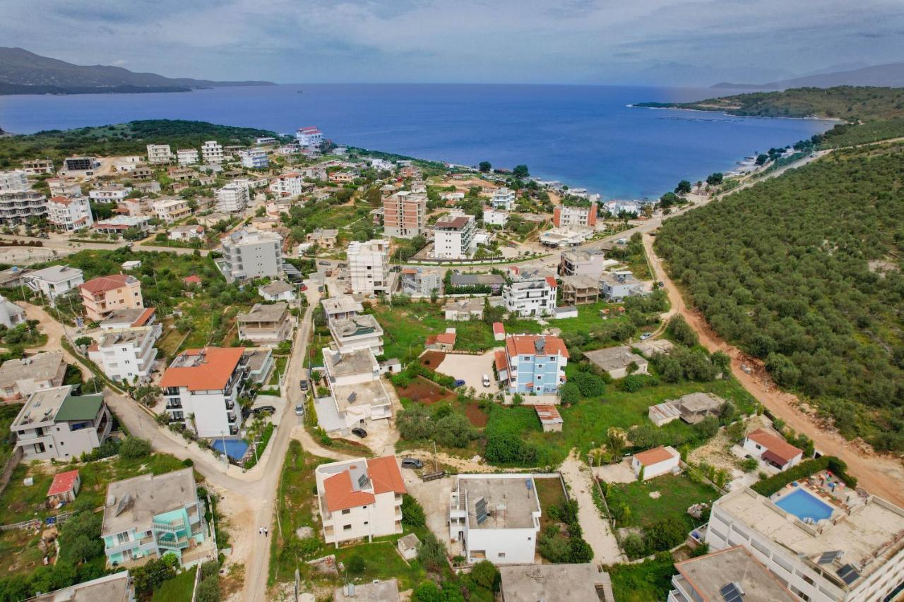 Violeta Apartments Ксамил Экстерьер фото