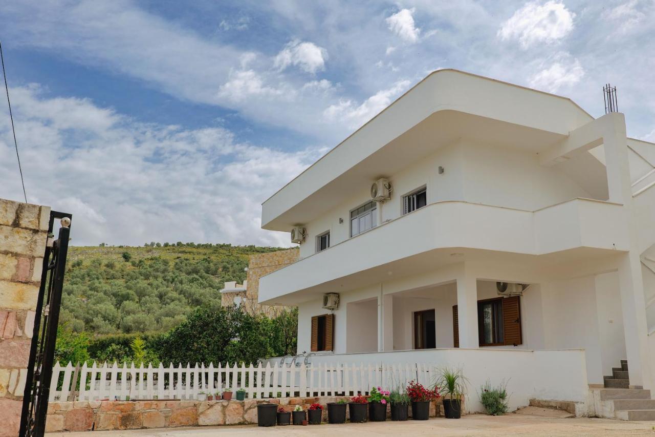 Violeta Apartments Ксамил Экстерьер фото